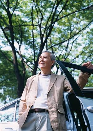 100項目の点検を実施する車検コース